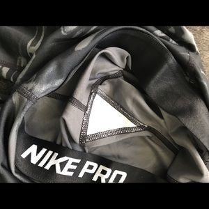 Nike Pants - Nike Pro Dri-Fit compression capris Nike Pants - Nike Pro Dri-Fit compression capris